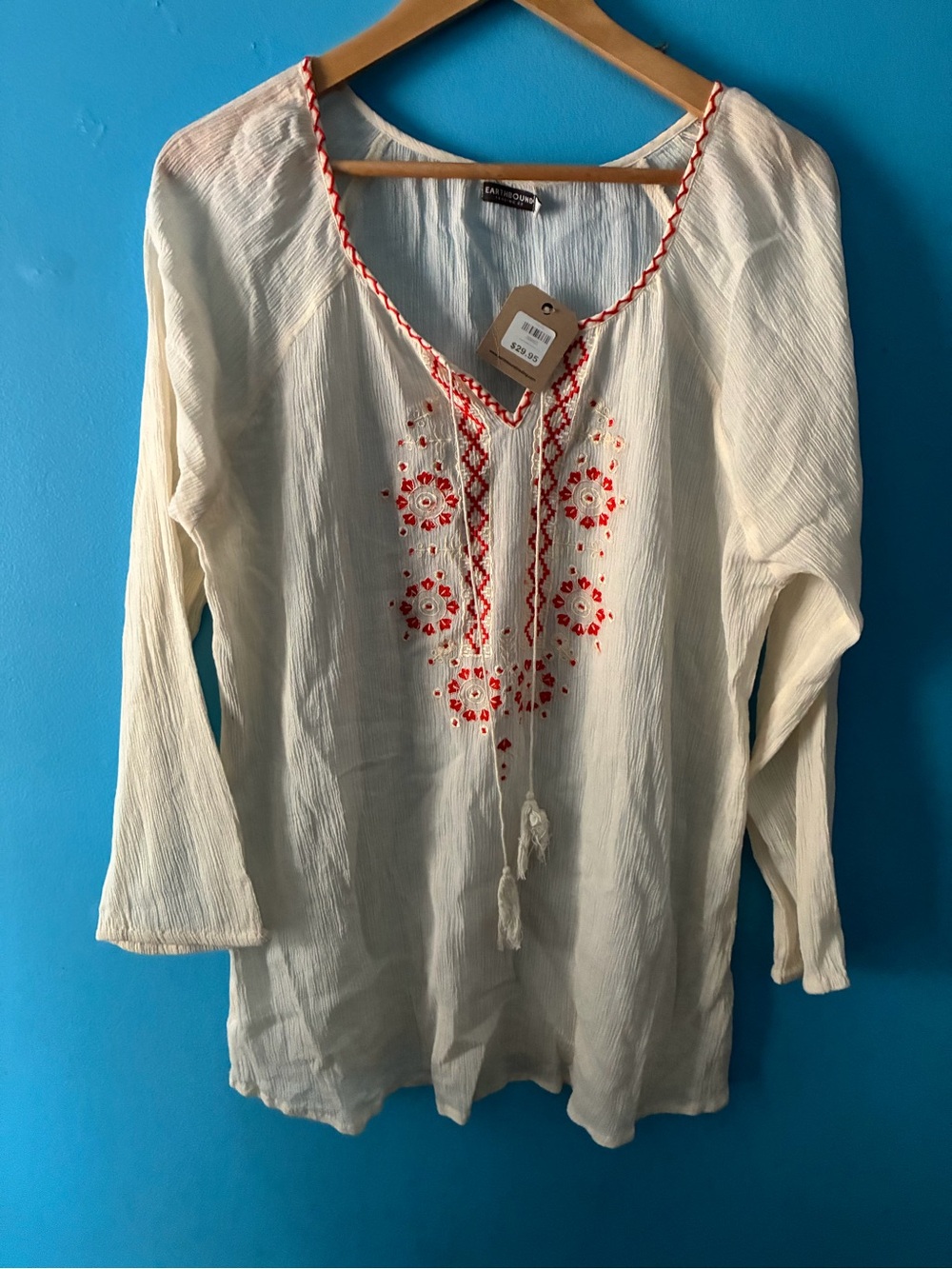 EARTHBOUND Cream Peasant Tunic with Red Embroidery